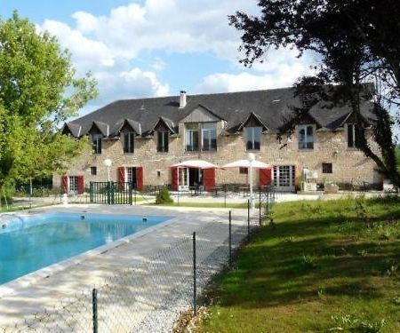 Logis Hotel Auberge De Cartassac Cressensac-Sarrazac Exteriör bild