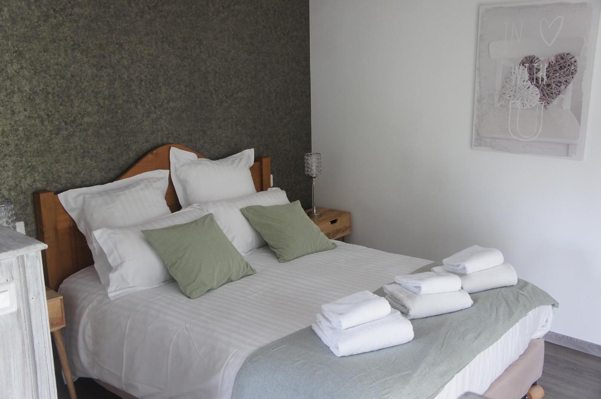 Logis Hotel Auberge De Cartassac Cressensac-Sarrazac Exteriör bild
